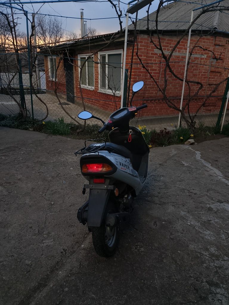 Продам скутер VAiPER в нормальному стані можливий невеликий торг.