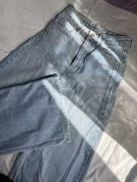 Голубі прямі джинси XS