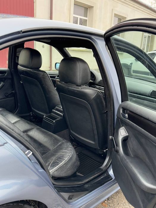 Продам BMW   e46