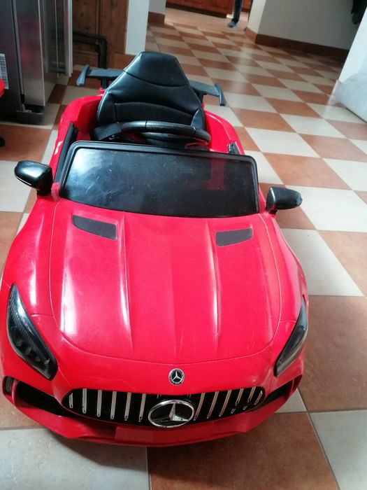 Auto na akumulator Mercedes AMG