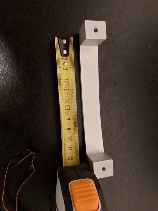 Uchwyty do mebli kuchennych