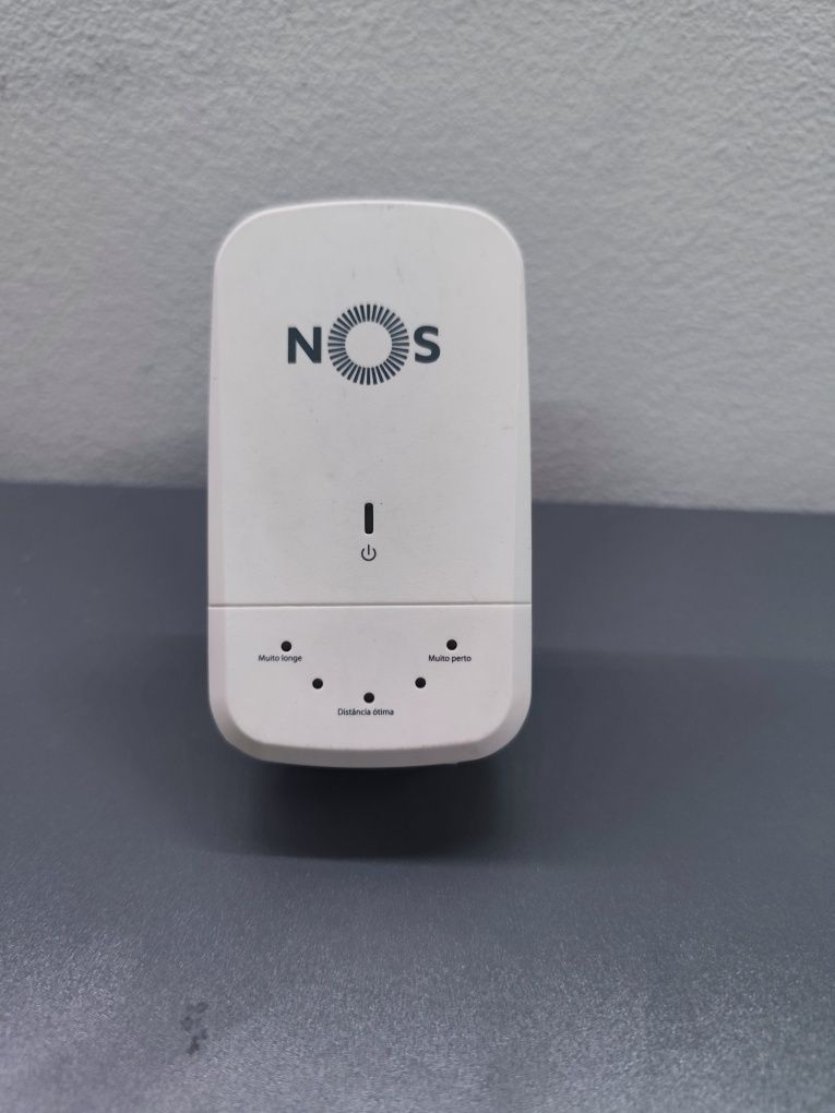 Repetidor de sinal WiFi NOS