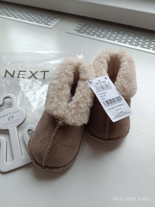 Чуні тапки нові дитячі NEXT