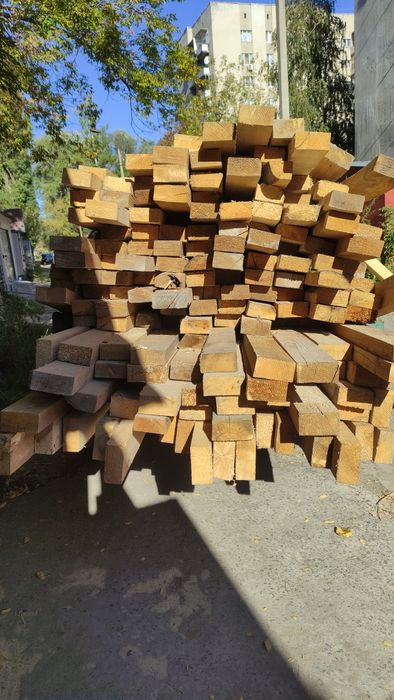 Продам обрезную доску-сосна