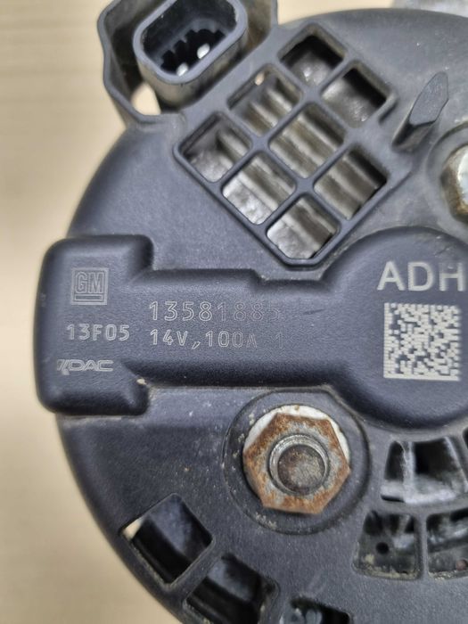 Alternator Opel Astra J A14XER 100 Amper