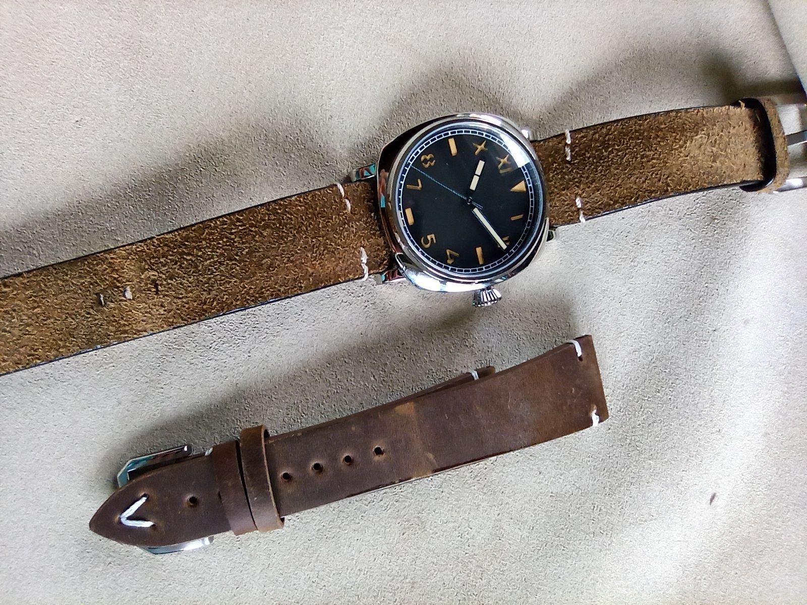 Годинник Tondorio, 42 mm
