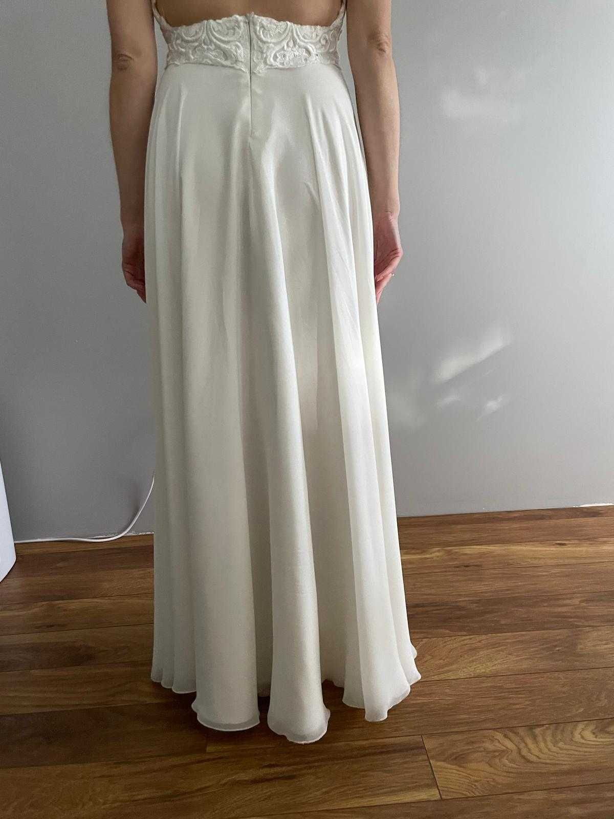 Delikatna suknia ślubna - kolor ivory, rozmiar 36