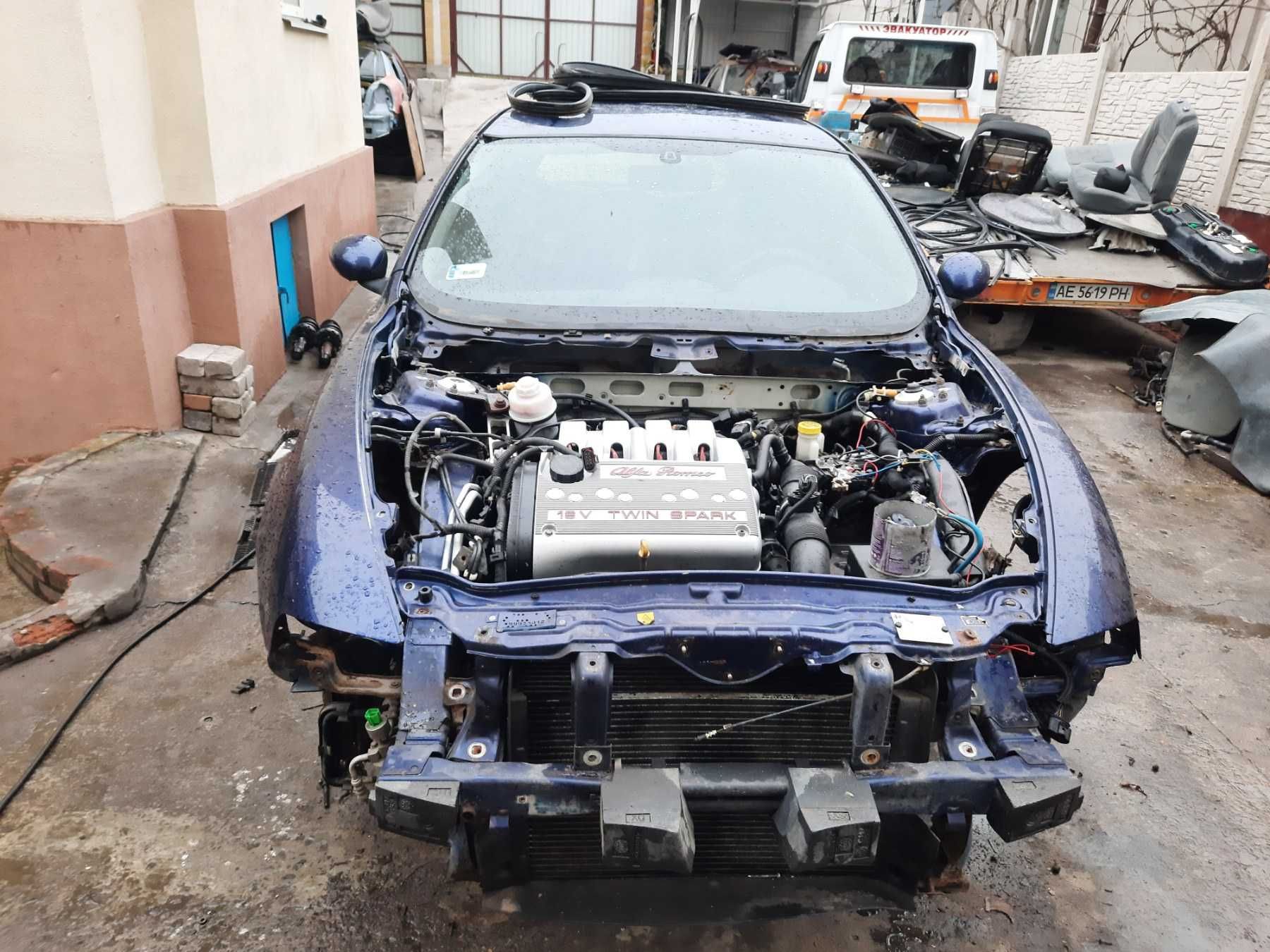 Комплект (кузов двигатель капот)  Alfa Romeo 147 Разборка