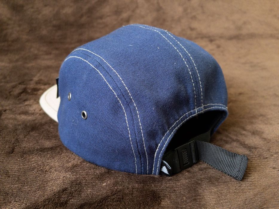 Pinetime; czapka z daszkiem, granatowo-beżowa (dwukolorowa)