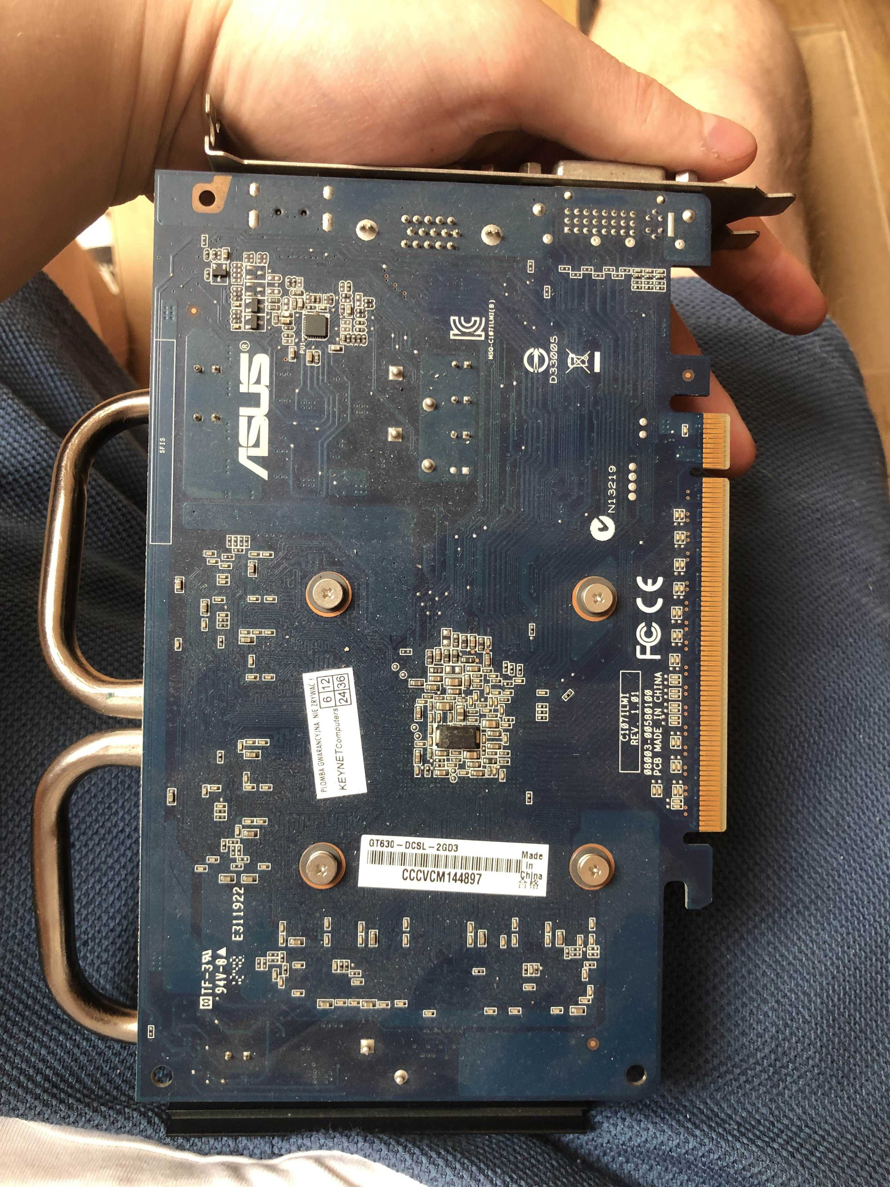 Części komputerowe ASRock G41C-VS Gigabyte GA-Z68AP-D3 HDD 500gb 350W