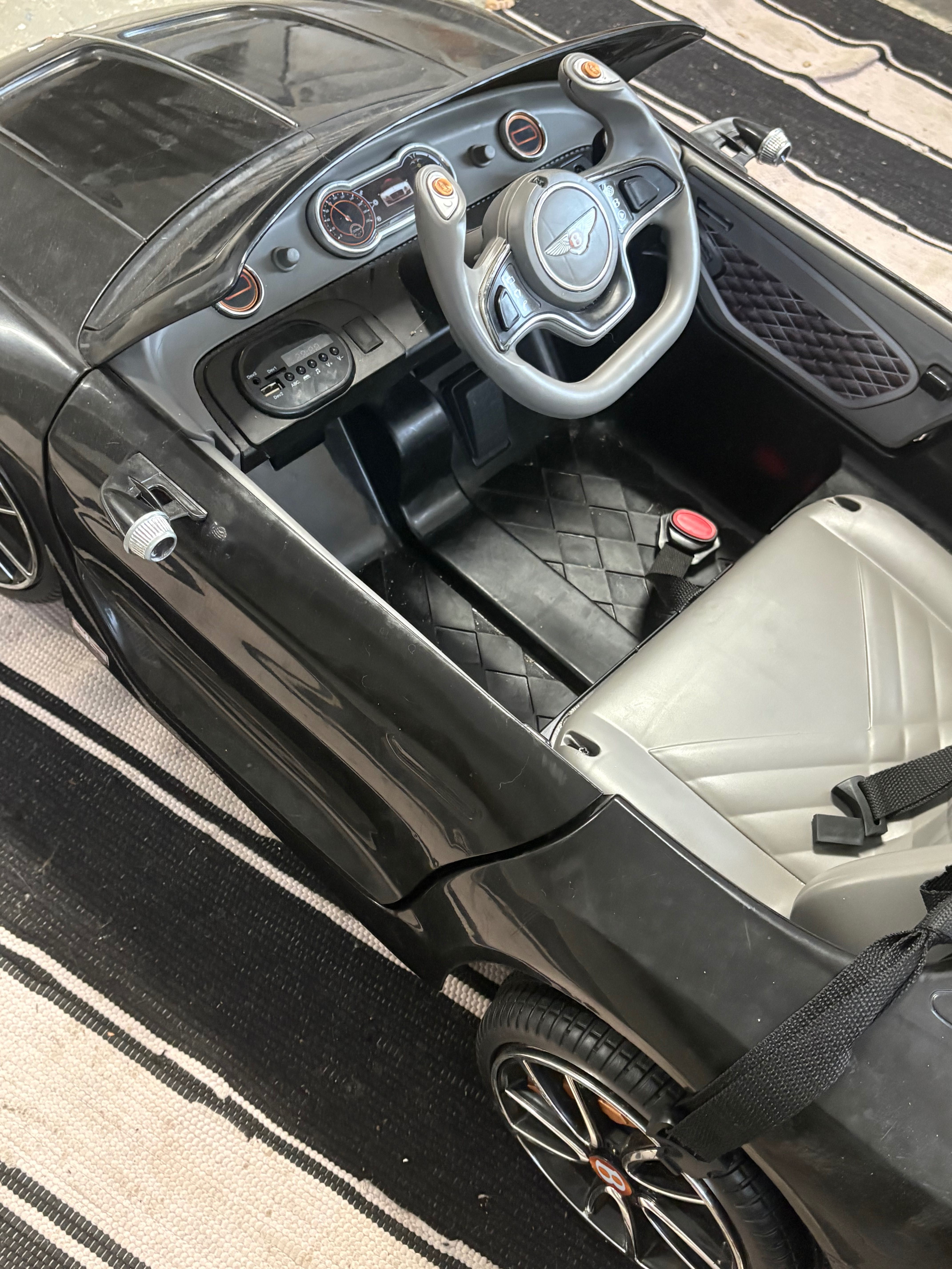 Carro criança com comando