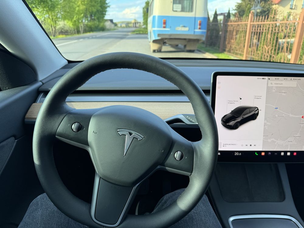 Tesla moel Y 2022