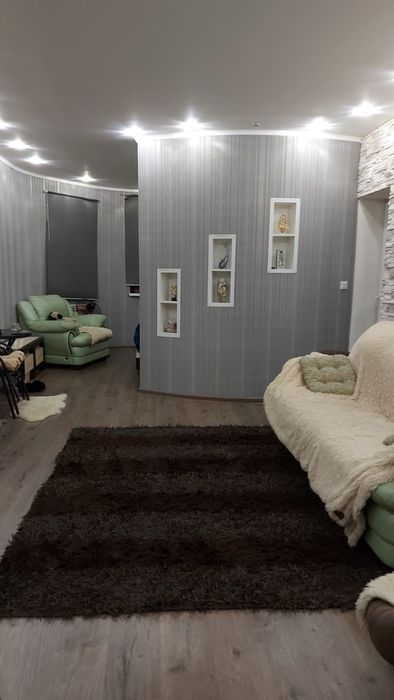 Продам будинок  10сотих землі  Буча