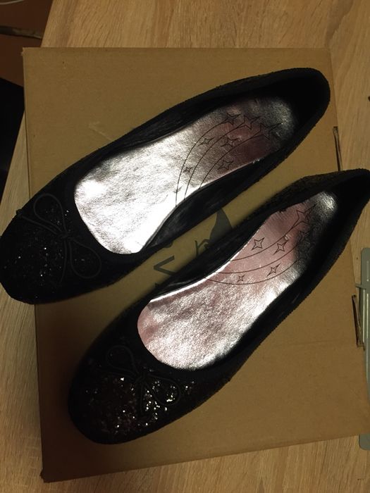 Туфли,балетки.