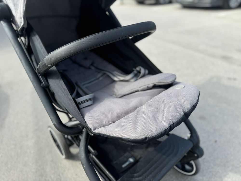 Прогулочная коляска Cybex Eezy S Plus