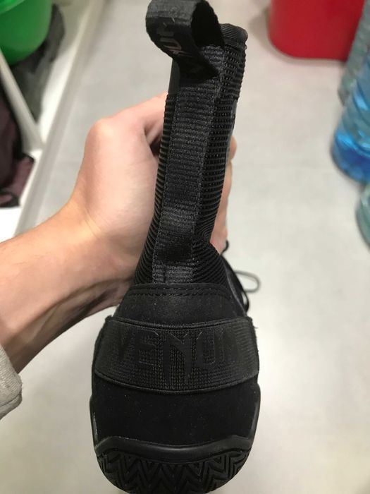 Боксерки VENUM Elite Boxing Shoes, 42р., оригінал