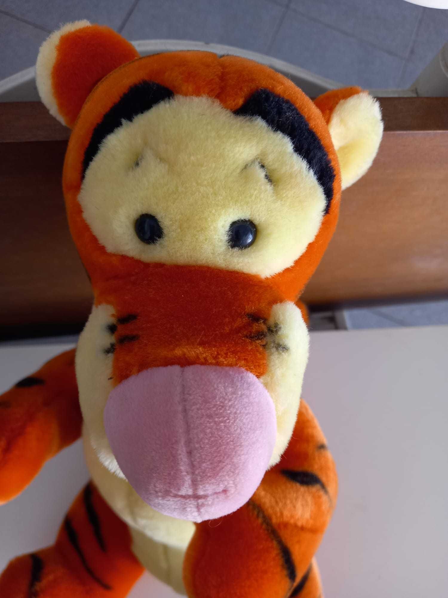 Peluche do Tigger - Tigrão da Disney