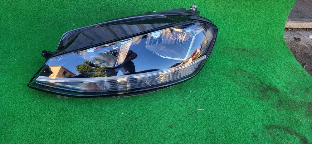 Lampa lewa przednia VW Golf VII Lift