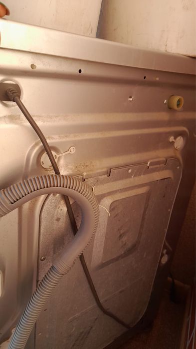 Продам стиральную машину LG