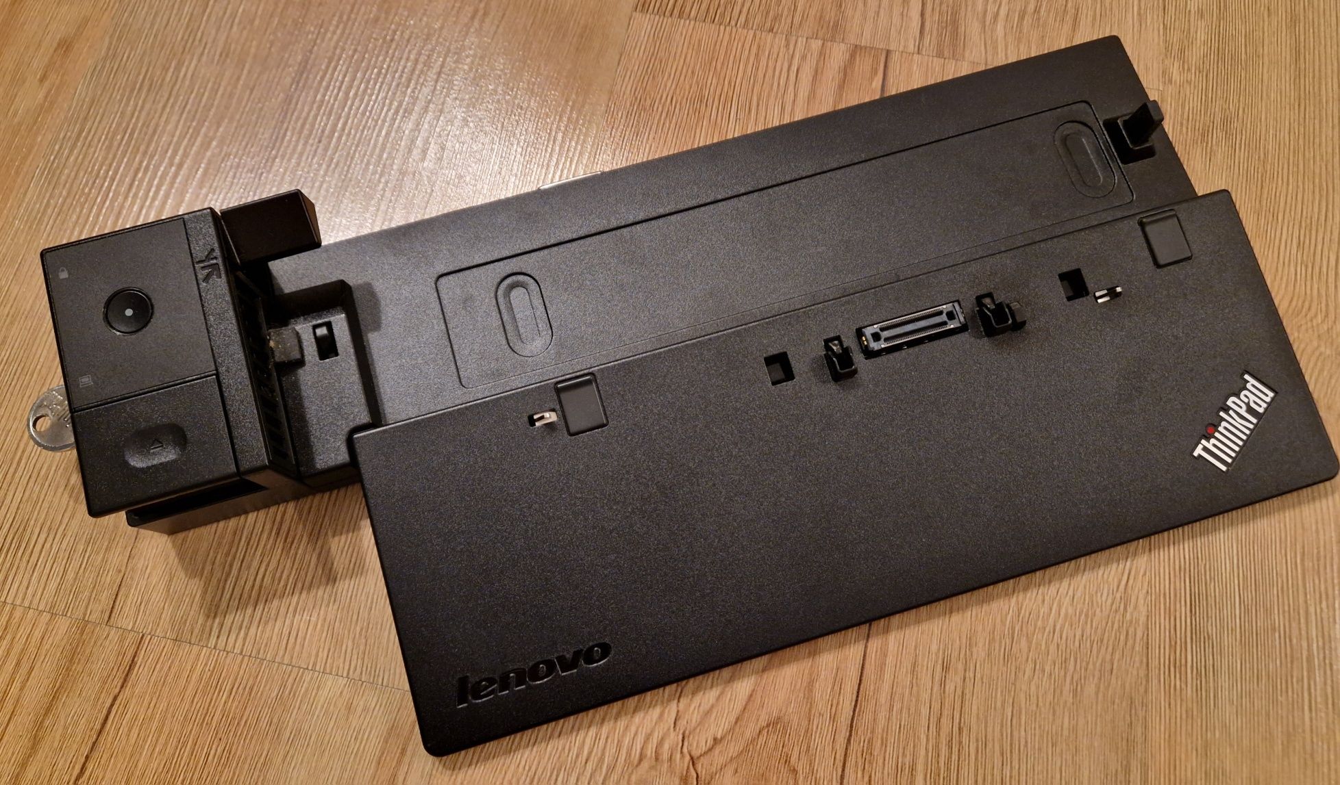 Stacja dokująca Lenovo ThinkPad Pro Dock 40A1