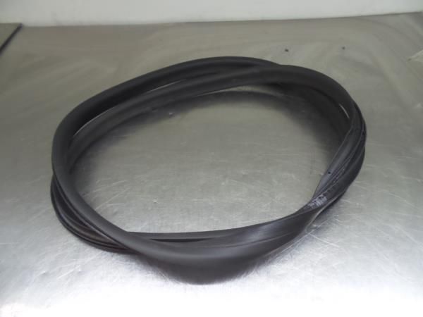 Revestimento porta trás esquerdo RENAULT Captur II