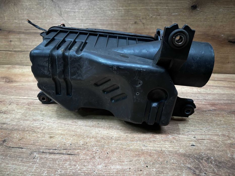 Obudowa filtra powietrza Hyundai I30 II