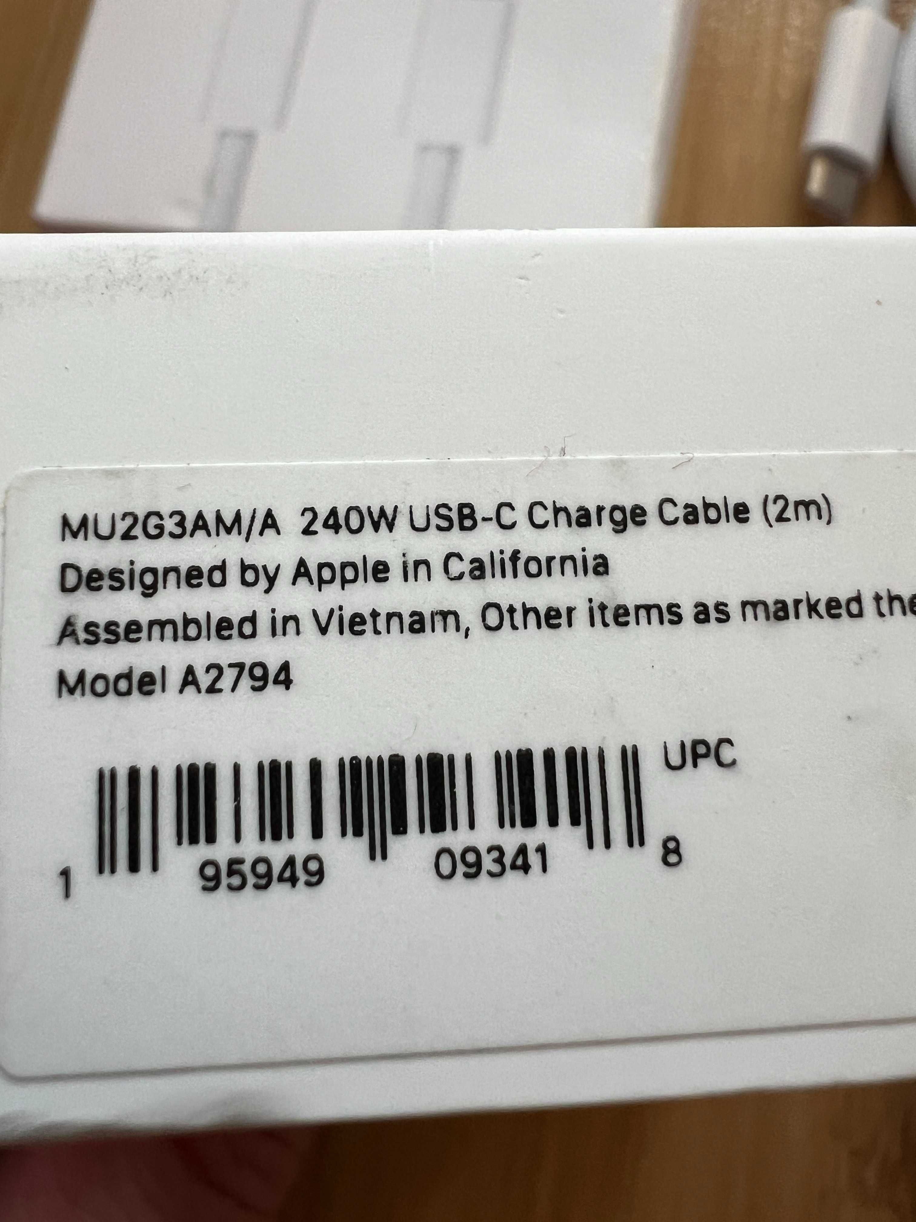 Кабель Apple USB-C - USB-C 240W 2 м White (MU2G3ZM/A) A2794