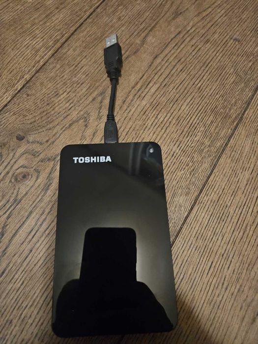 2 Dyski Samsung USB 3.0 640 GB oraz 320 GB Toshiba  + GRATIS