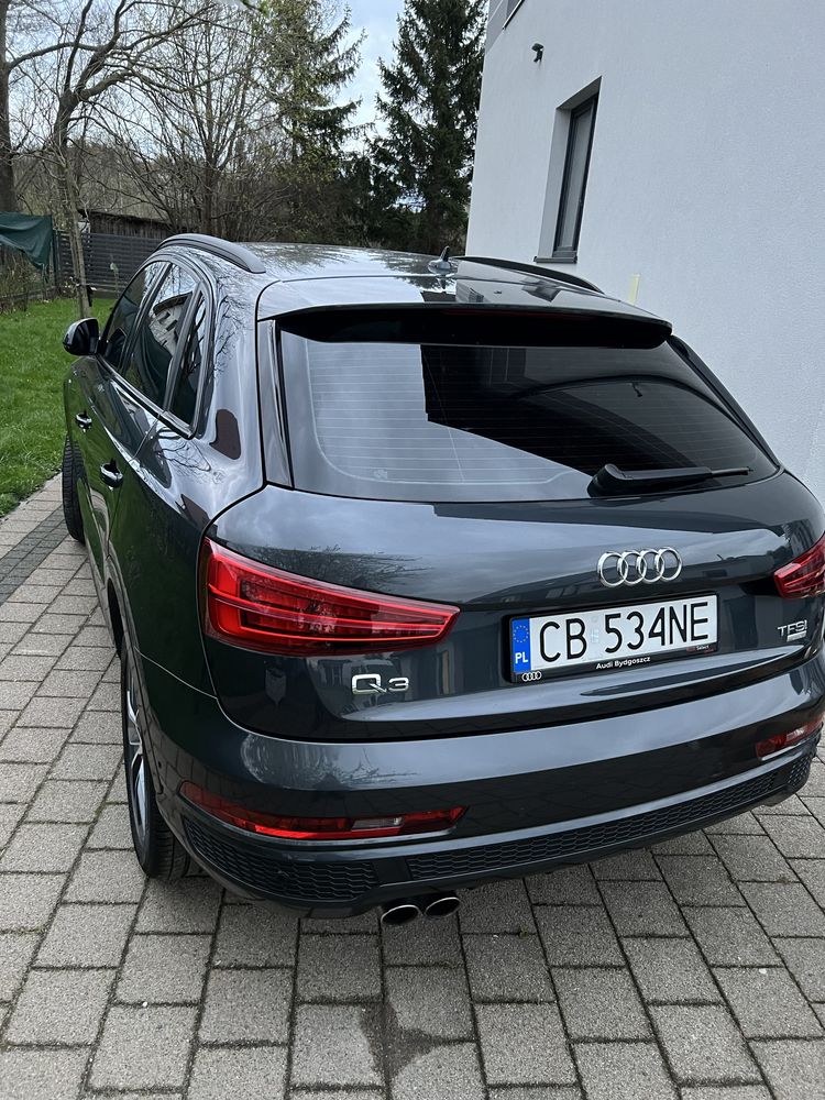 Audi Q3 / S line   black edytion manual