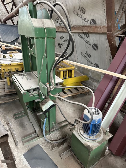 Вібропрес, напів автоматична лінія для виговлення блоків та  бруківки