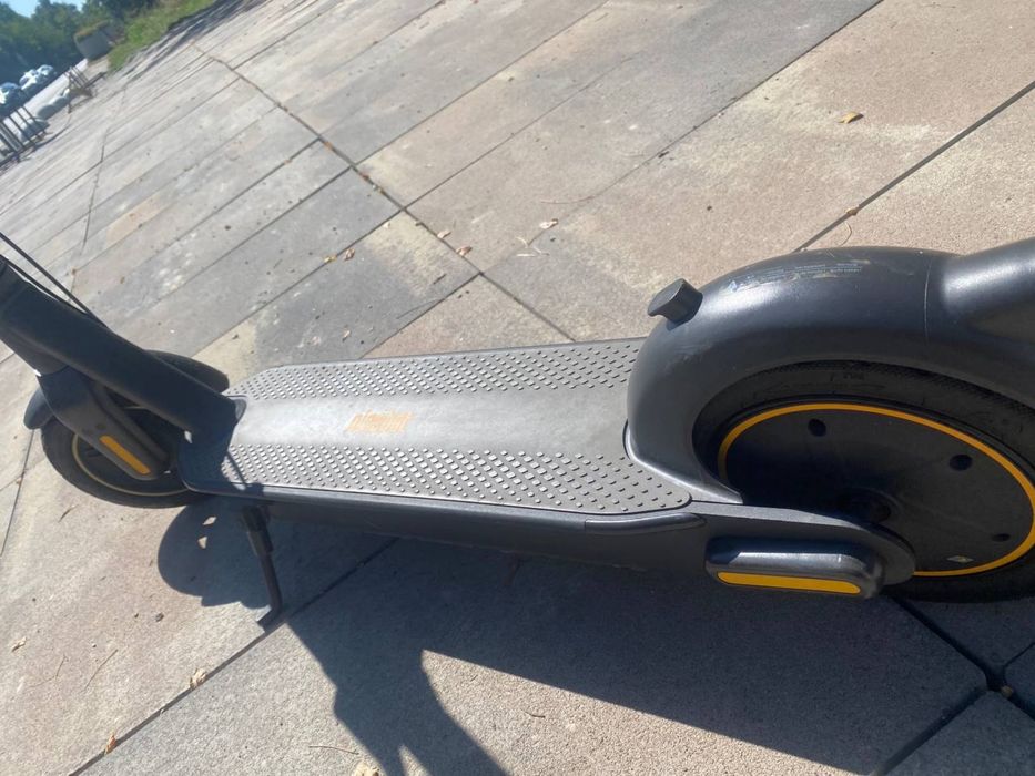 Електросамокат Segway Ninebot MAX G30E II