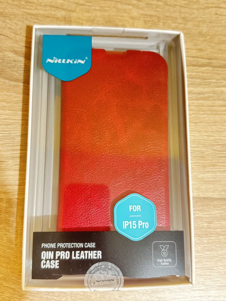 Etui na iPhone 15 pro