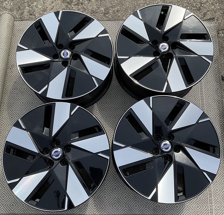 Felgi aluminiowe VOLVO 19” 5x108 ET 56 8.5J  C40,XC40,XC60