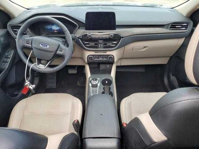 Ford Escape Titanium 2020 -