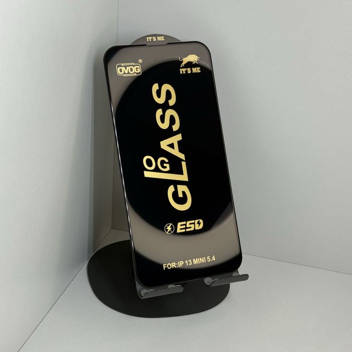 Захисне скло iphone 13 mini. Защитное стекло айфон 13 мини