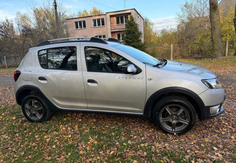 Dacia Sandero StepWay 2013 дизель 1.461 dCi