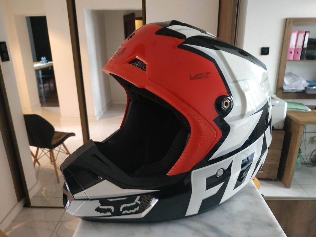 Kask FOX V2 oryginalny, 1 2