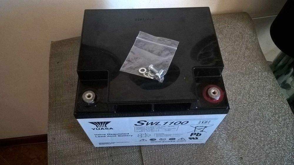 Гелевый аккумулятор Yuasa 12v  39,6 Ah.