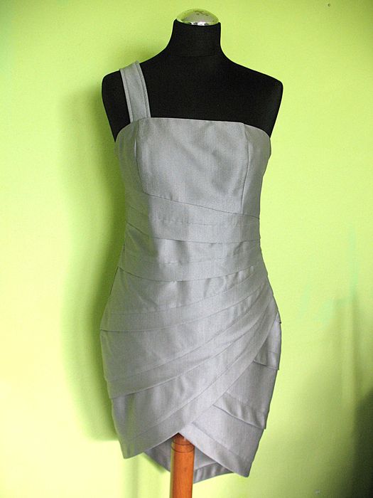 Sukienka - Asymetryczna 42 XL biust 94 cm Simon Wang