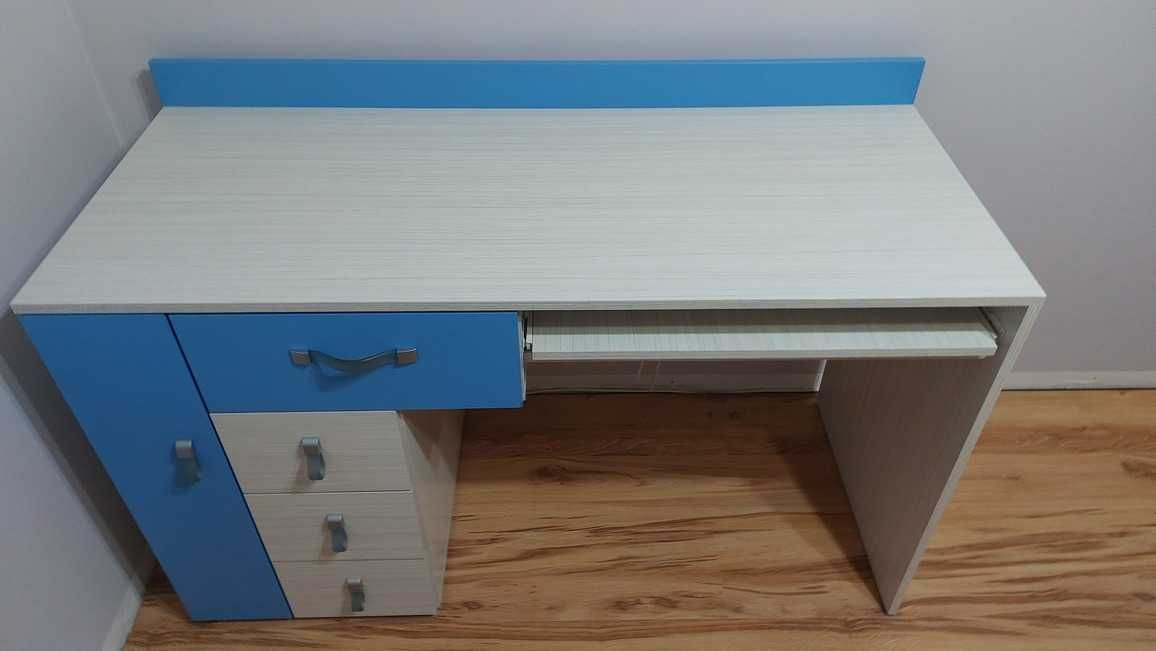 Duże biurko dla dziecka 130 cm - Komplet mebli dziecięcych