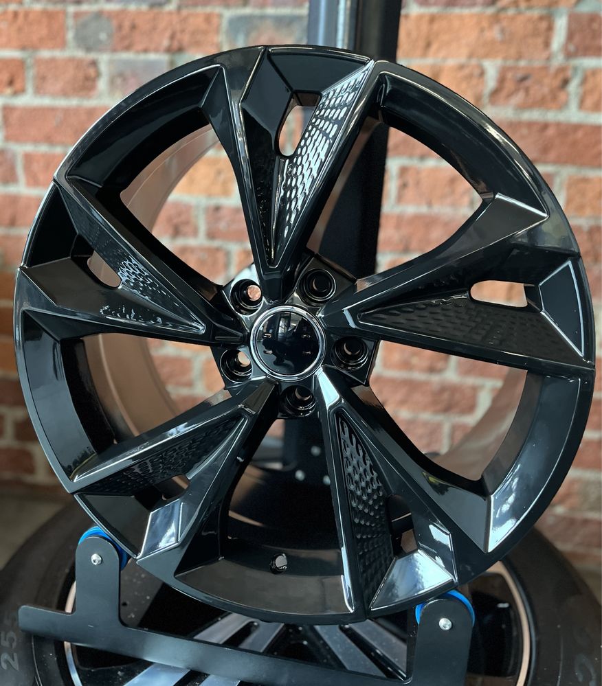 Alufelgi 18 Audi A4 B8 B9 A6 C6 C7 A3 S3 RS Black 5x112 Nowe Felgi