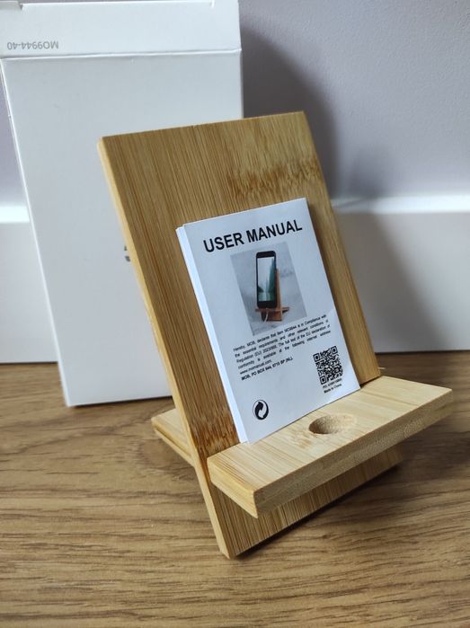 Nowa drewniana podstawka pod telefon stojak na telefon