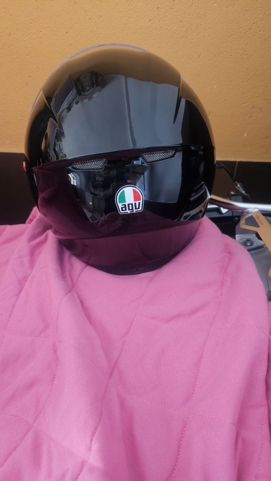 Capacete   agv   k3 preto brilhante
