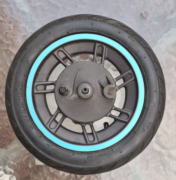 Silnik do hulajnogi Motus Scooty 10 jak nowy 100% sprawny 400km roczny