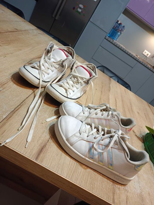 Conversy i adidasy 35