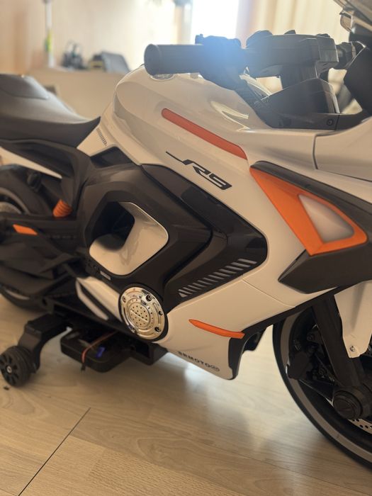 Детский электро мотоцикл двухколесный на аккумуляторе Yamaha M5774
