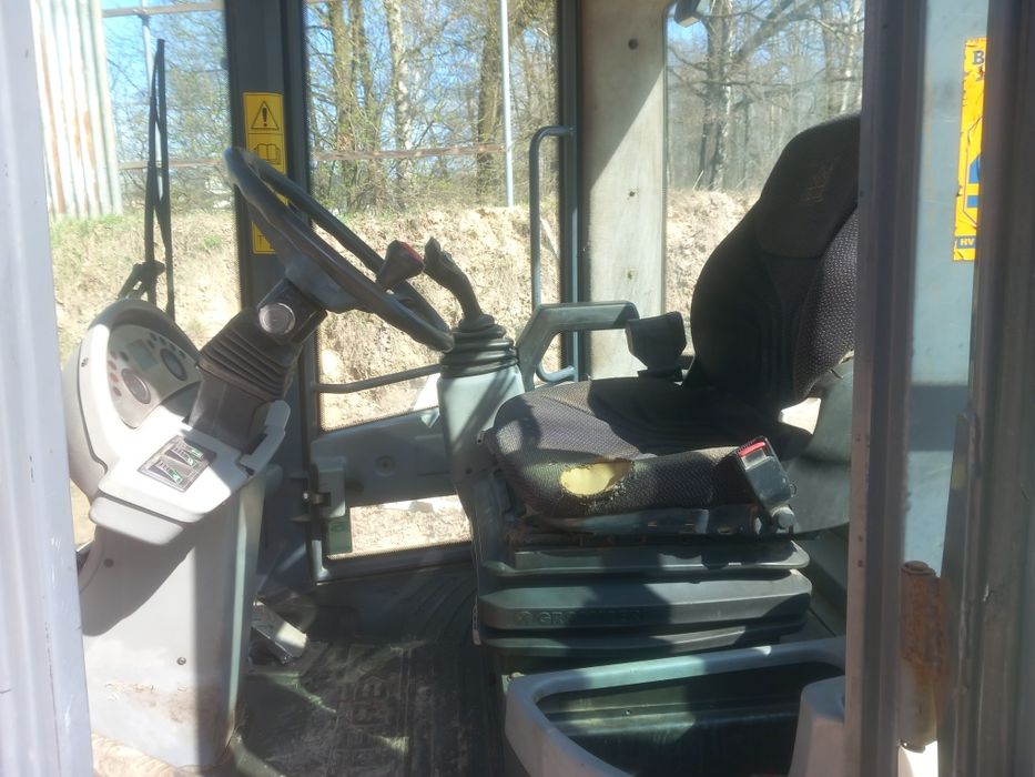 Ładowarka  2013 rok