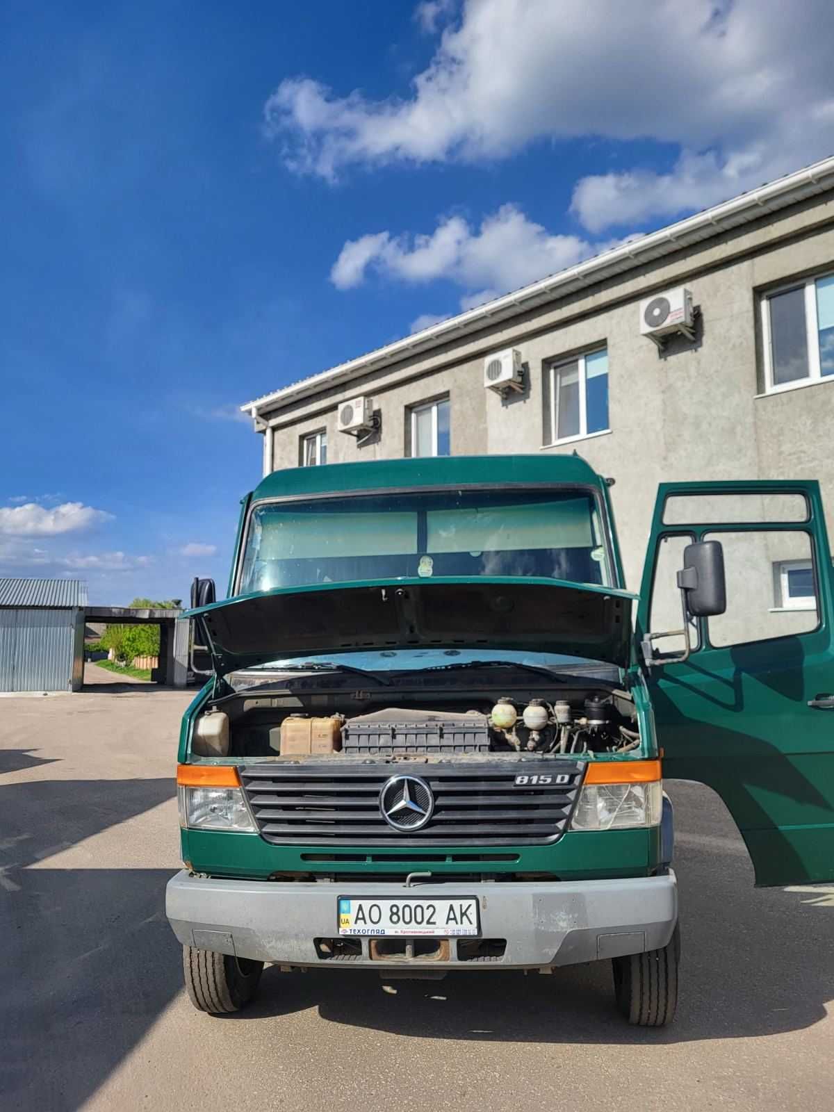 Продам Mercedes-Benz Vario 2001 815D 4.2 MT