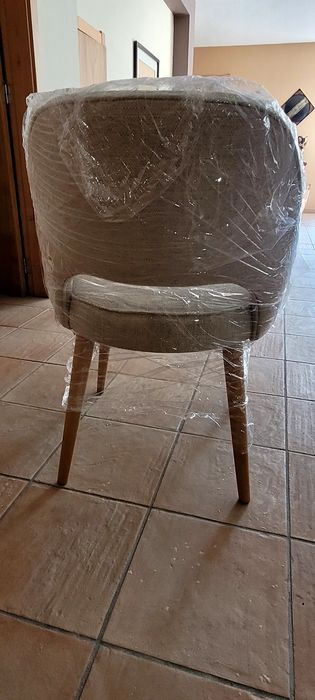 Cadeiras sala de jantar novas