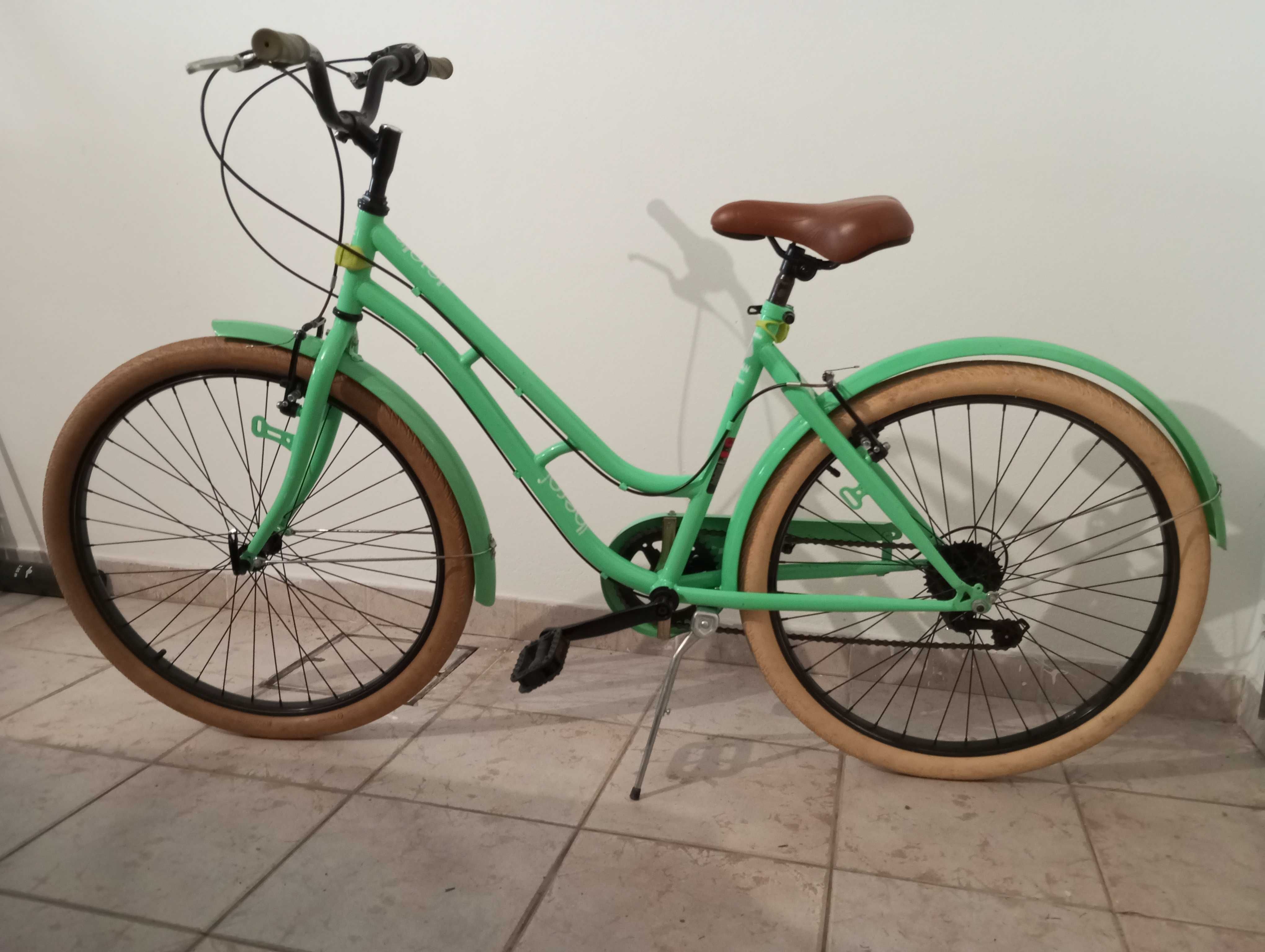 Bicicleta de senhora